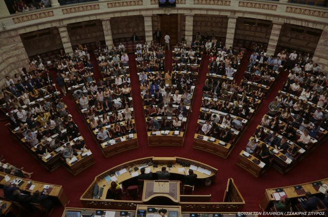 Η μαθήτρια του ΓΕ.Λ. Στυλίδας, Αθηνά Τζανετάκου, στη Λ΄ Σύνοδο της «Βουλής των Εφήβων»